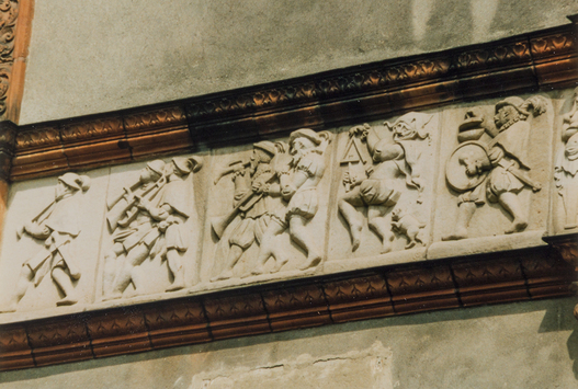 Vorschaubild Wismar: Fürstenhof, Reliefplatten mit Themen aus Bibel und Antike